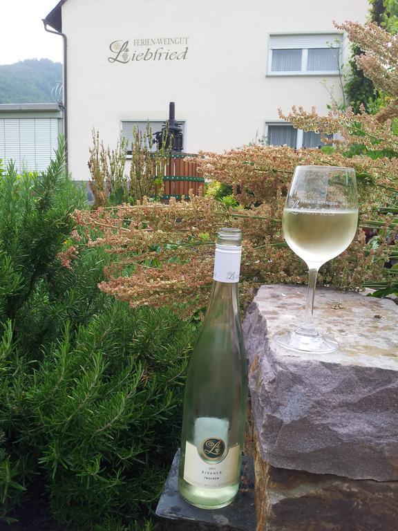 Ferienweingut-Liebfried Hotel Nehren  Ngoại thất bức ảnh