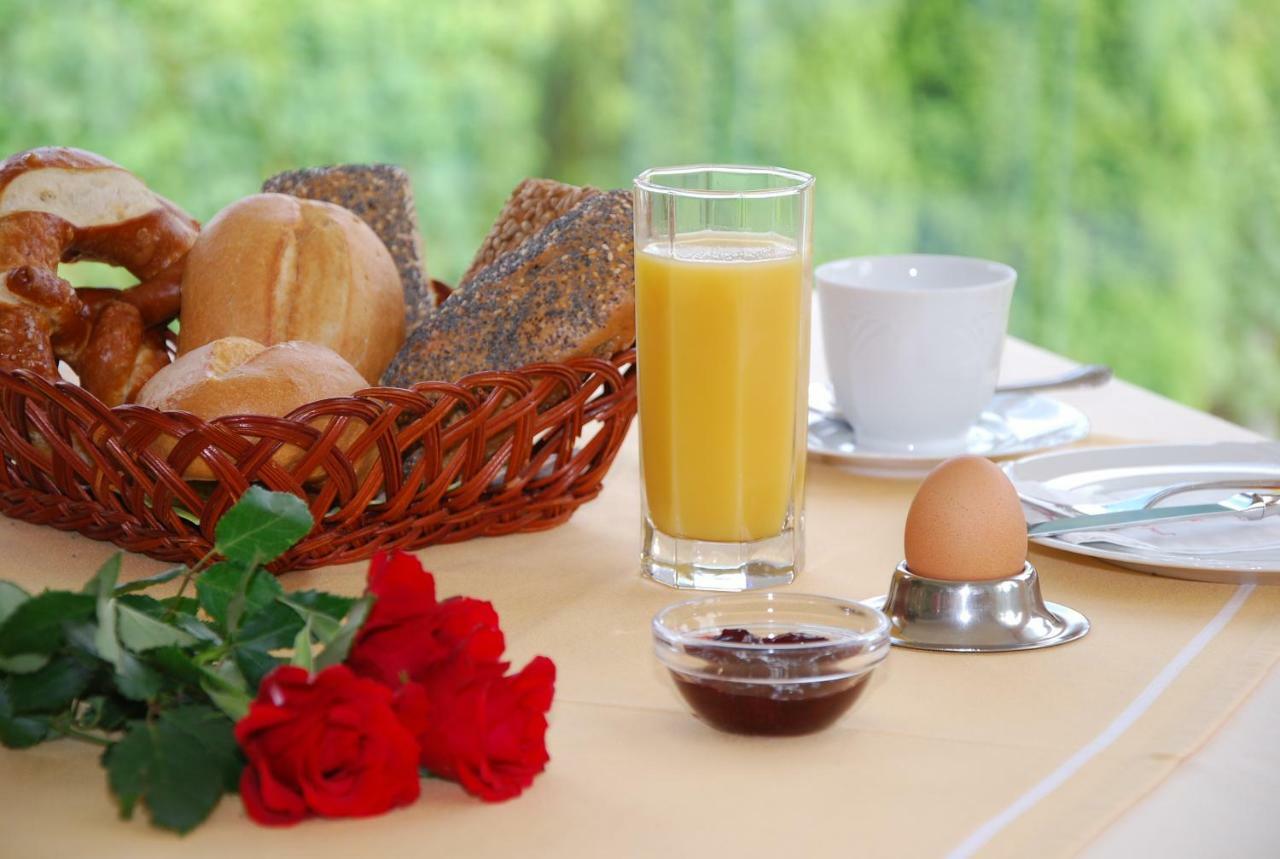 Ferienweingut-Liebfried Hotel Nehren  Ngoại thất bức ảnh
